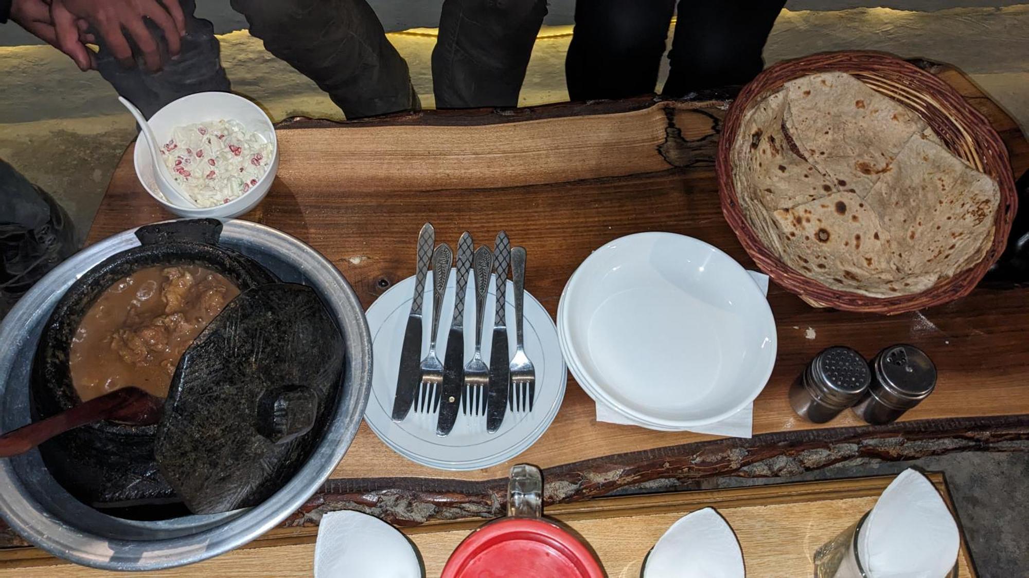 Manokur E Basa Hotel Minapin Luaran gambar