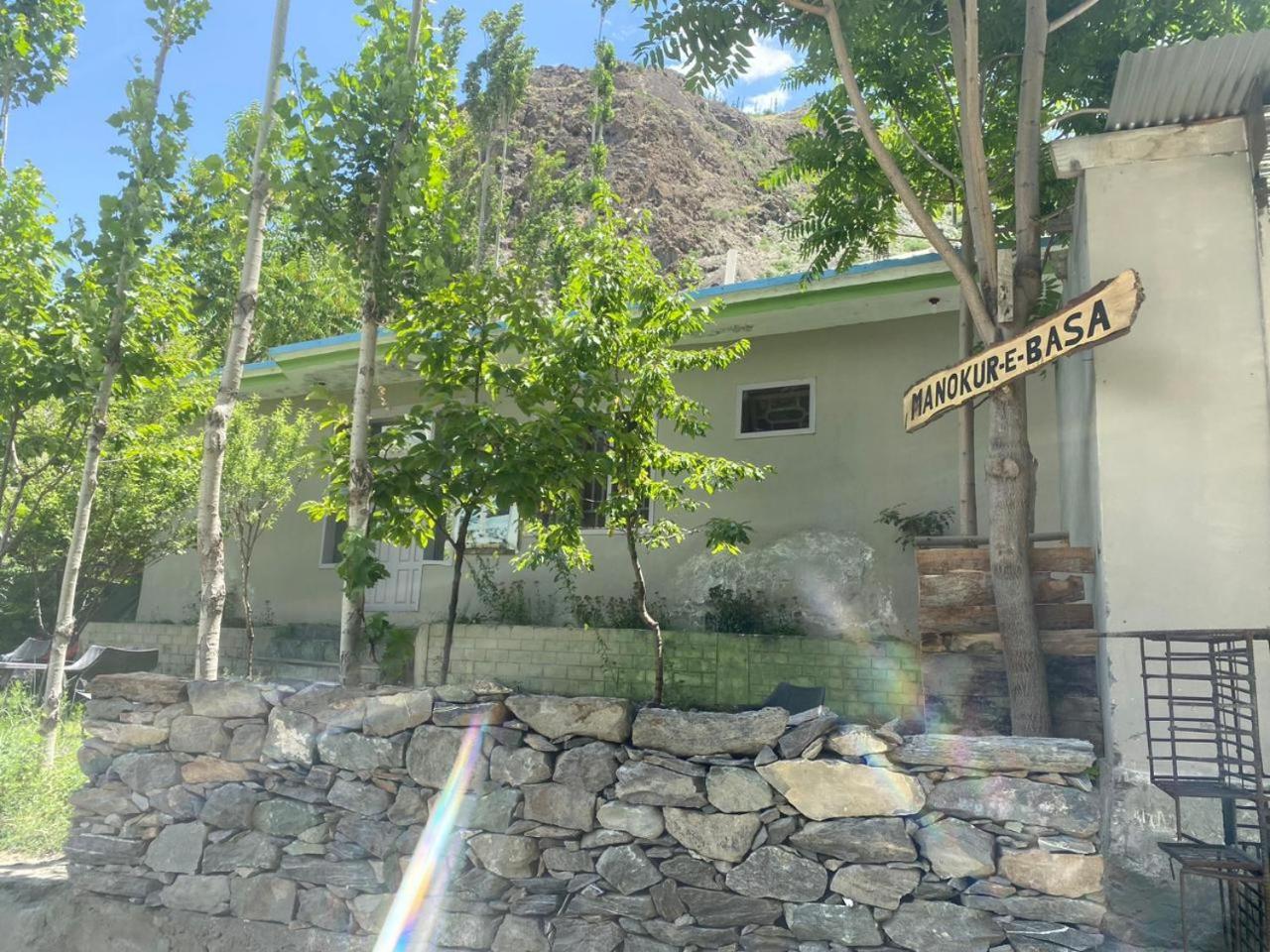 Manokur E Basa Hotel Minapin Luaran gambar